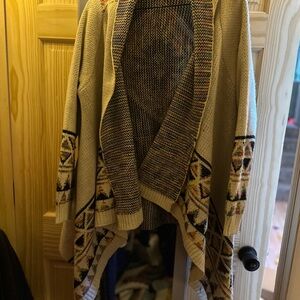 Debut Beige and Black Patterned Women's Cardigan